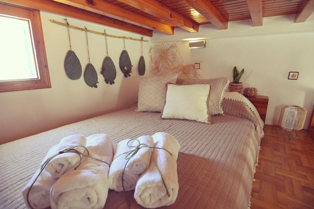 Bright & Relaxing Loft With Attic Room In The Heart Of Mykonos City Mykonos Town المظهر الخارجي الصورة
